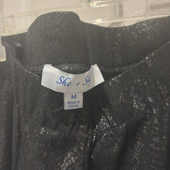 She + Sky black snakeskin pants SZ small - Picture 2 of 9